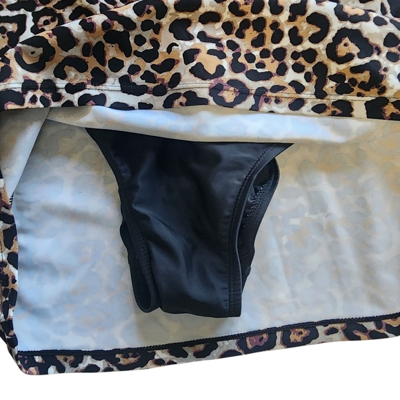 Alisha Levine Leopard Print One Piece Swimsuit - 10 - Picture 6 of 9